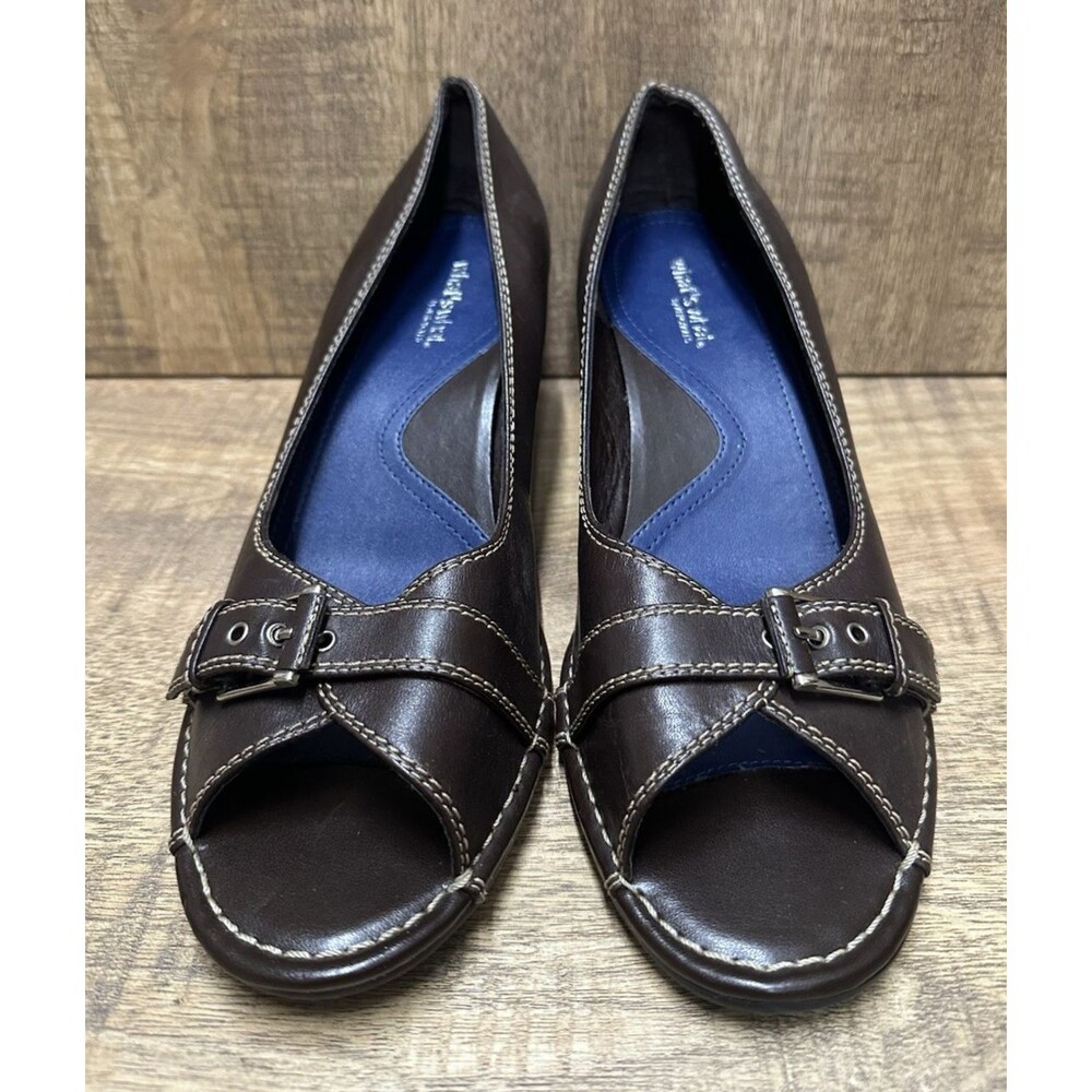 Aerosoles What's What  women size 10M brown leather heel open toe shoes